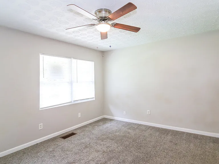 8872 Channing Dr — Photo 4