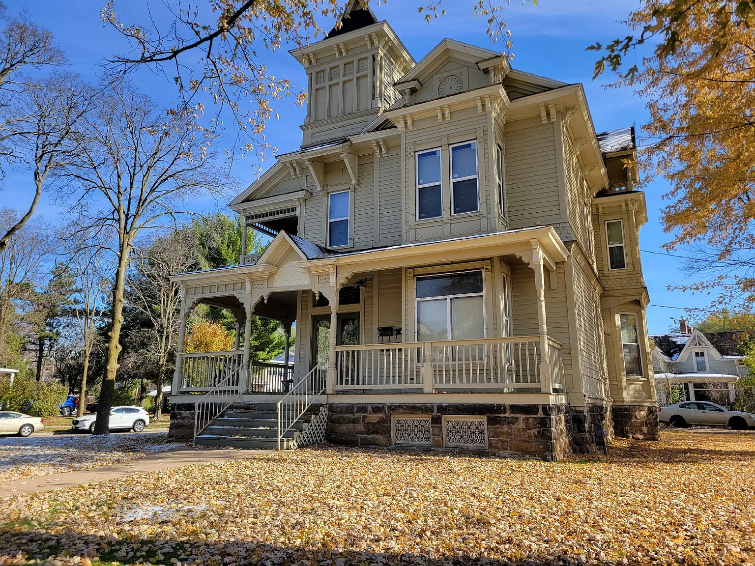2 bed, 1.0 bath, $495 — Photo 1