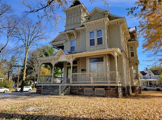 1501 State St #D, Eau Claire, WI 54701