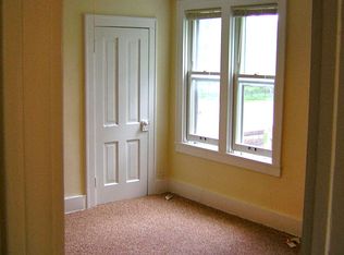 527 Hall Ave APT 3, Saint Paul, MN 55107