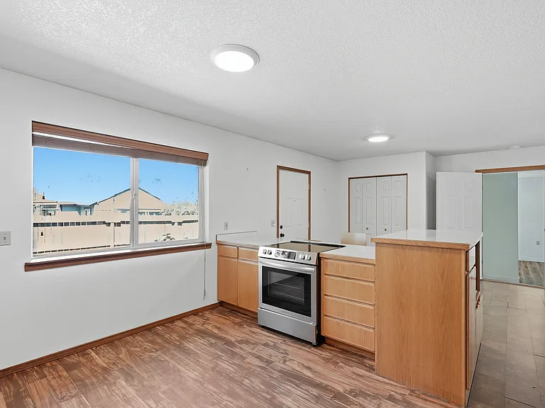 510 NE Quimby Ave #2 — Photo 5