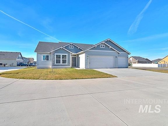 2nd image of 169 Canyon Crest Dr
