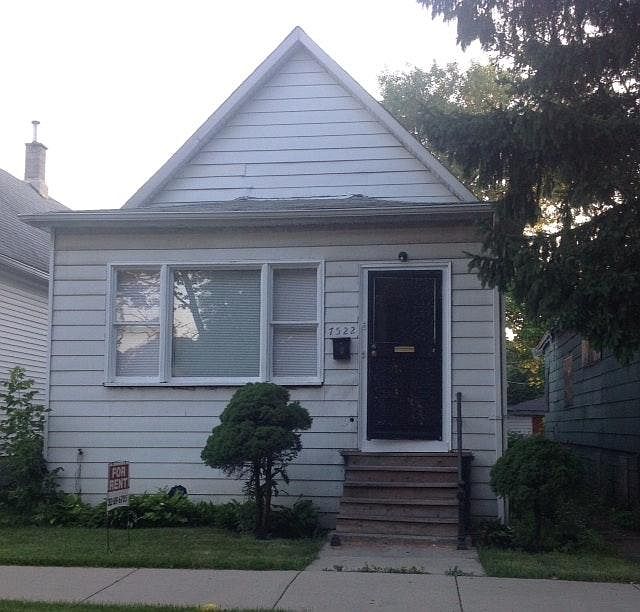 1st image of 7522 S Dorchester Ave
