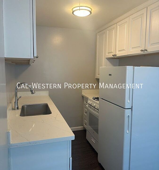 1st image of 395 S 4th St APT 4