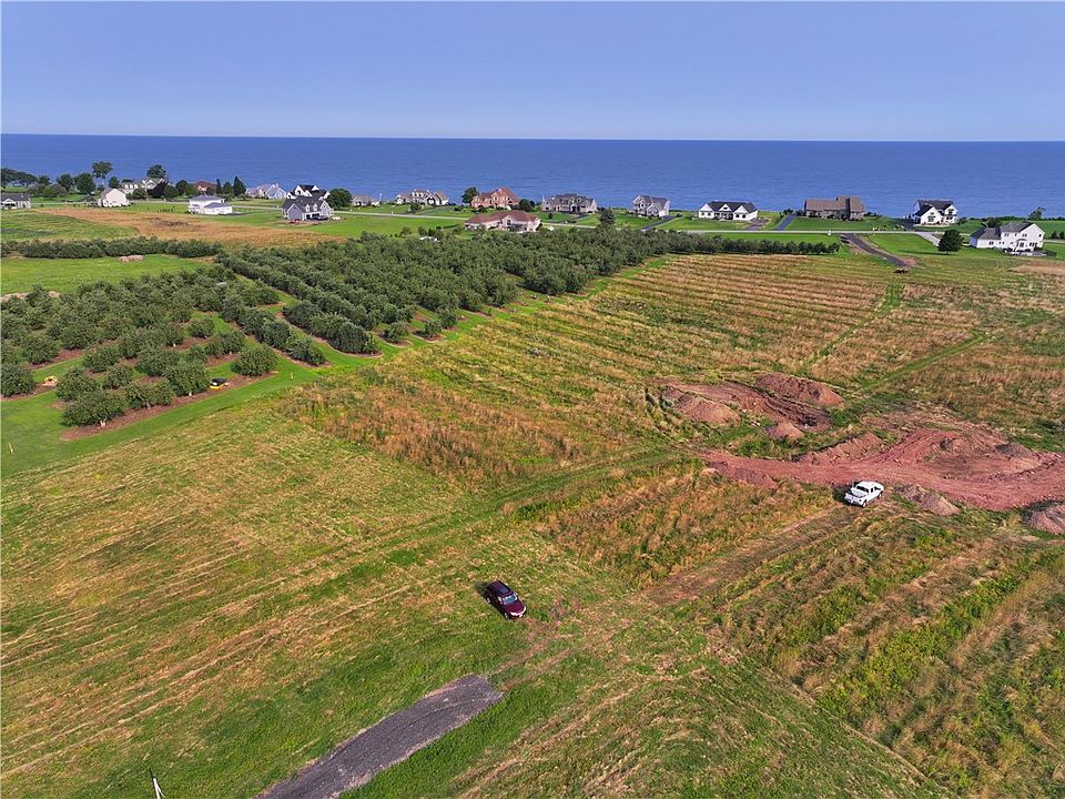 2nd image of 12 Lake Rd