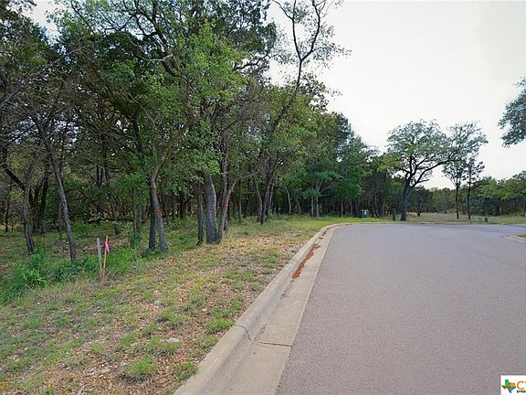 4th image of 2382 Geneseo Oaks