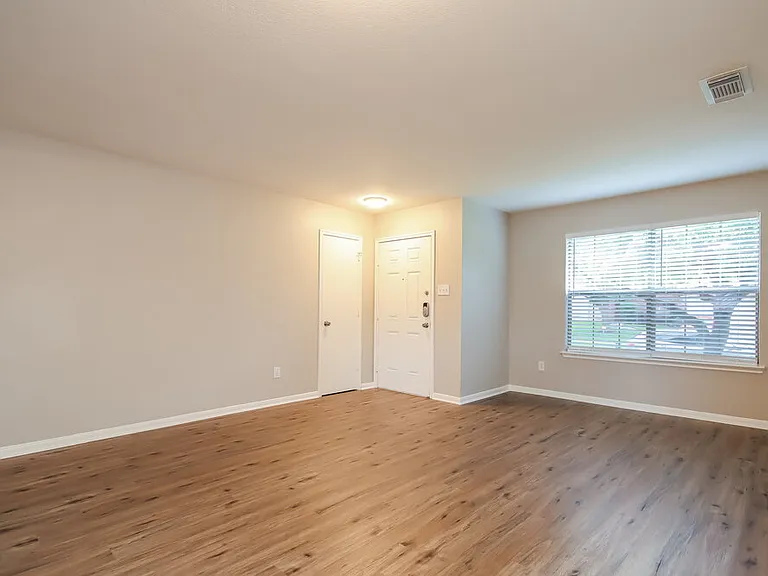21007 Harvest Terrace Ln — Photo 4
