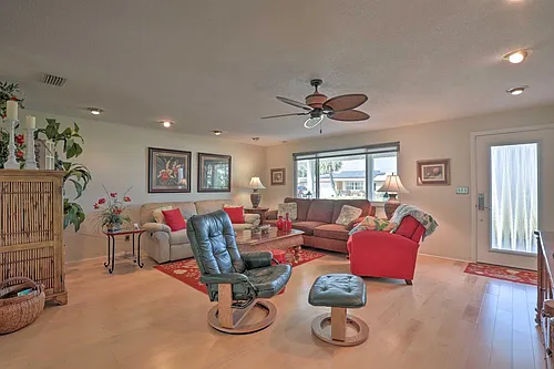 40 Longfellow Cir #ID1385896P Photo 1 40 Longfellow Cir #ID1385896P Photo 1