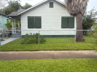 4002 Avenue O, Galveston, TX 77550