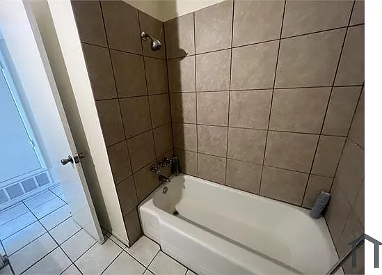 545 Palomas Dr SE #B — Photo 27