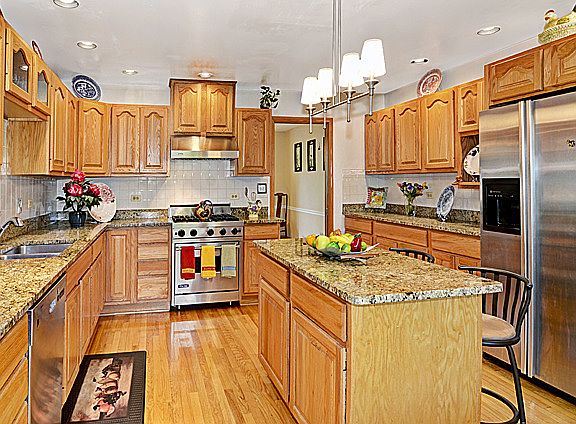 5th image of 445 Kingswood Ct