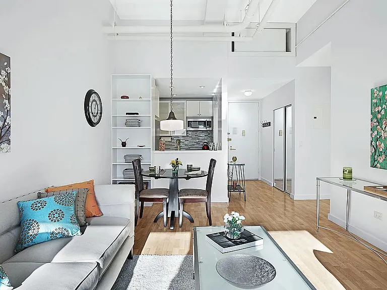 80 Elizabeth St #5F — Photo 2