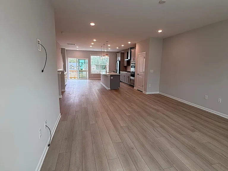 10052 Secluded Garden Dr — Photo 4