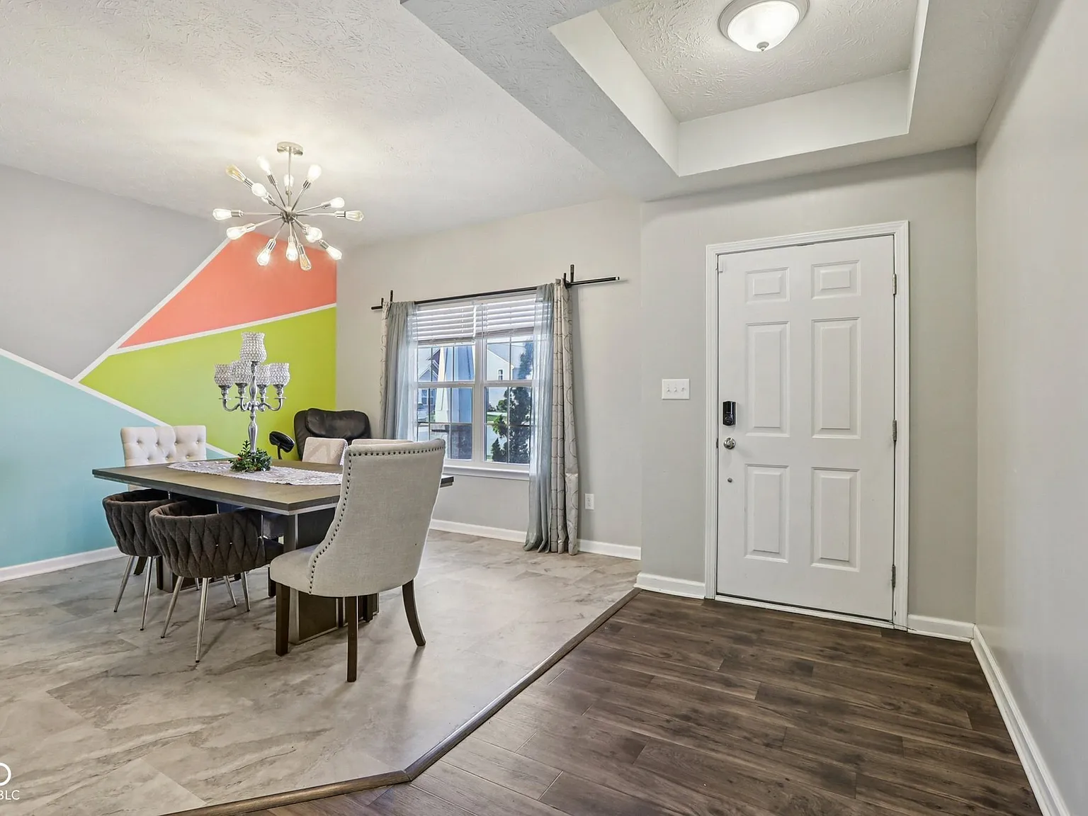 4 bed, 2.5 bath, 3026 sqft, $3,000 — Photo 4