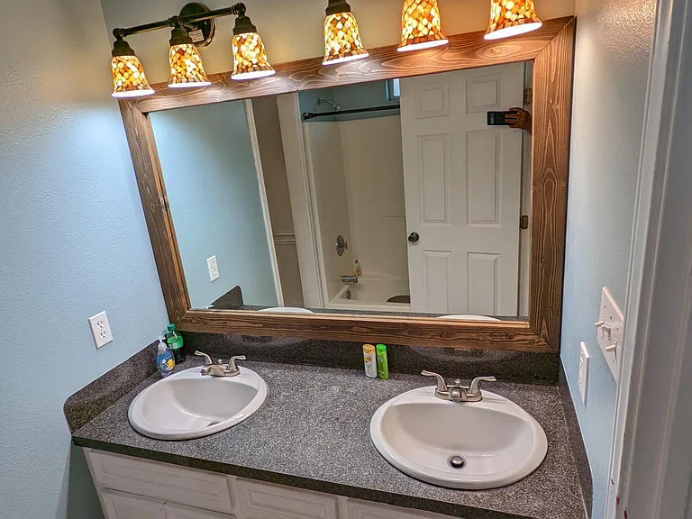 2301 Beta Ln — Photo 12