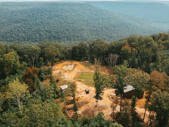 3rd image of 3155 Pigeon Spur Rd