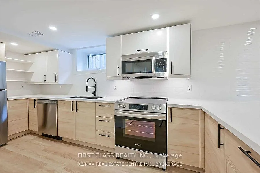 2 bed, $1,800 — Photo 4