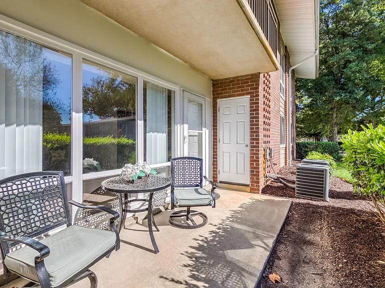 Peninsula Grove — Photo 6