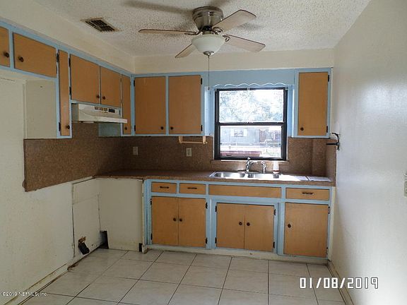 2nd image of 395 Janell Dr
