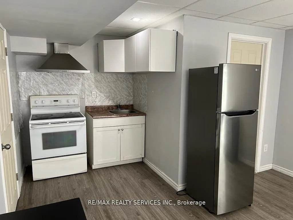 1 bed, $1,200 — Photo 4