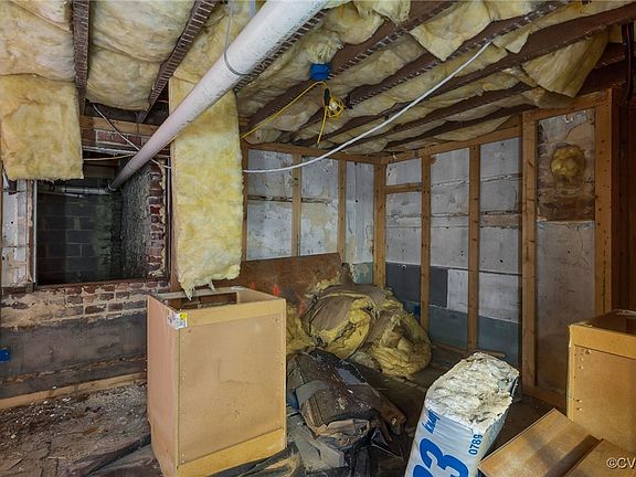 4th image of 333 Saint Andrew St
