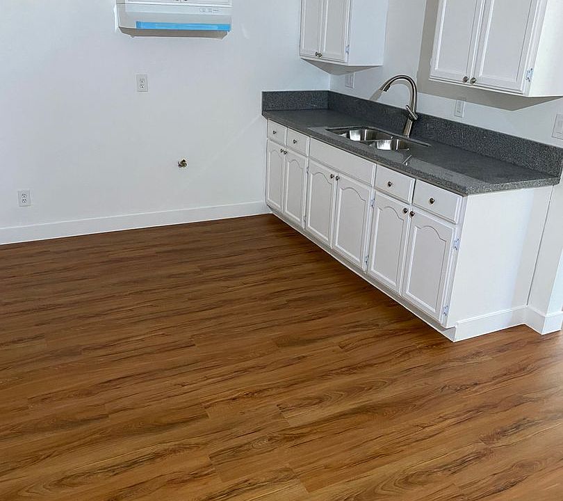 421 N Willowbrook Ave 421 N Willowbrook Ave Compton CA Zillow