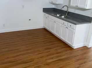 421 N Willowbrook Ave APT 3, Compton, CA 90220