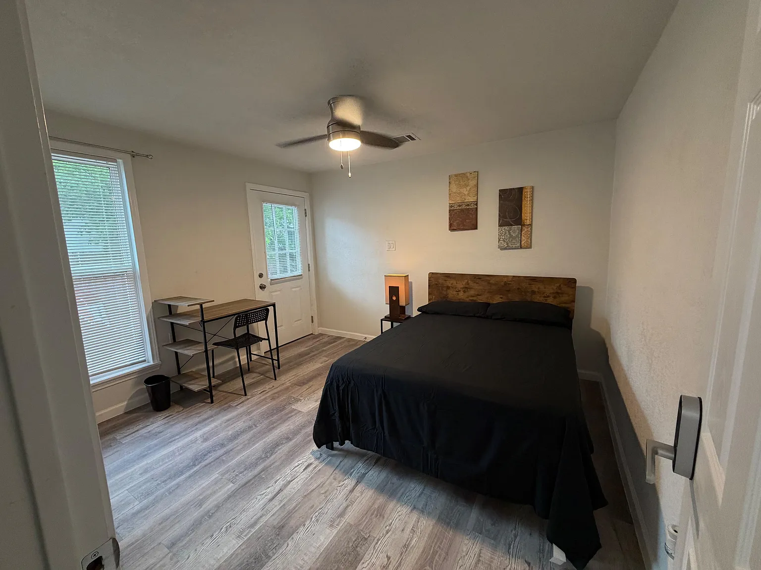 4 bed, 2.0 bath, 1800 sqft, $771 — Photo 4