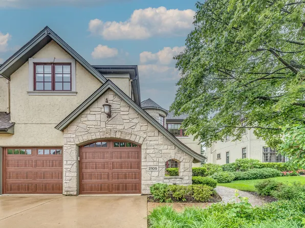2105 Lillian Ln, Lisle, IL 60532