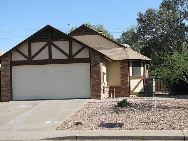 1st image of 1725 E Jacinto Circle