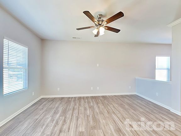 4th image of 531 Comfort Way