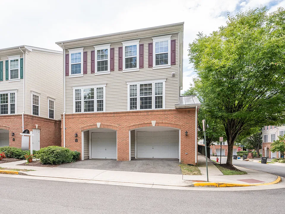7055 Huntley Run Pl