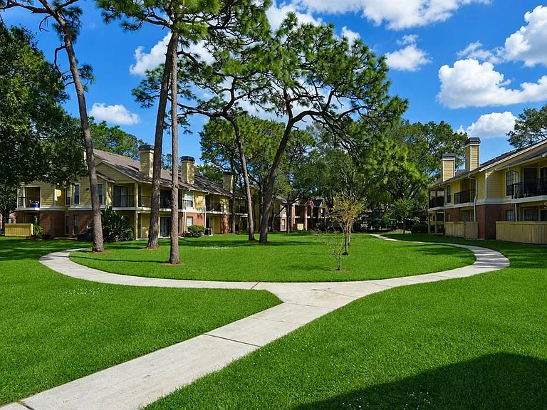 8625 Mallard Reserve Dr #201 — Photo 42
