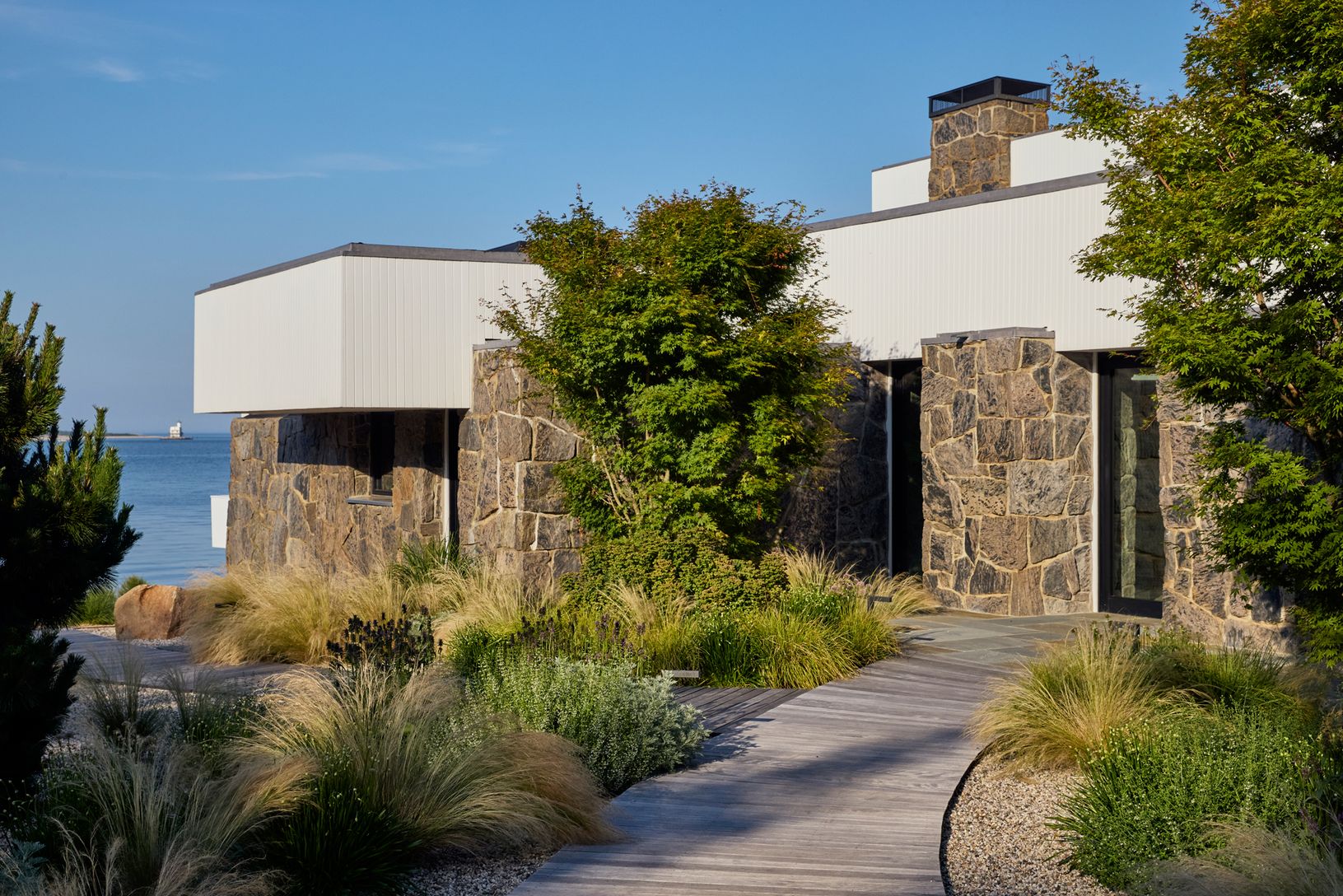  Path to Paradise, Welcome Home