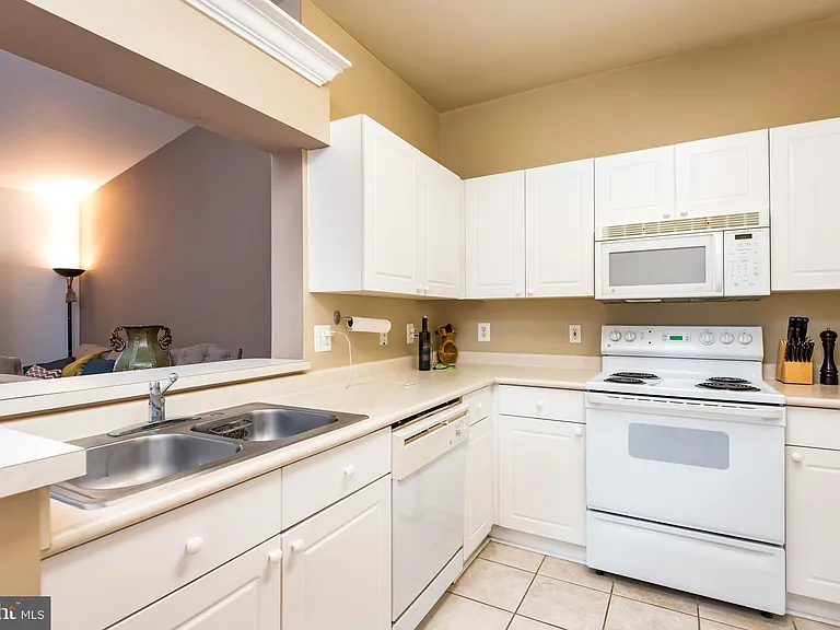 4551 Strutfield Ln #4419 — Photo 15