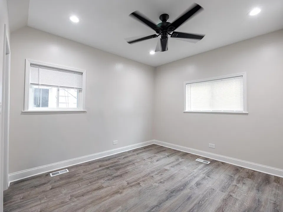 2819 N Campbell Ave #2821-2