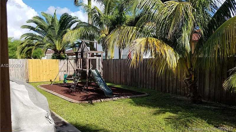 2nd image of 14811 SW 32nd St