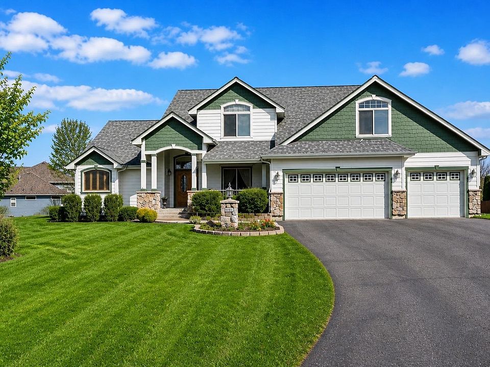 1st image of 10110 N Moss Ln