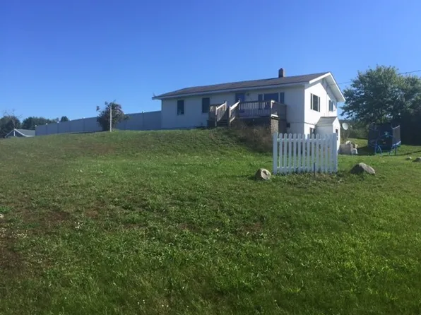 3731 Cedar Valley Rd, Petoskey, MI 49770