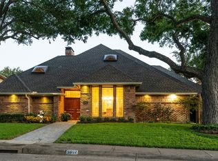 5602 Twin Brooks Dr, Dallas, TX 75252
