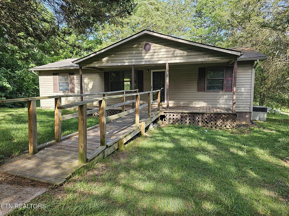 1st image of 341 Warwick Ln