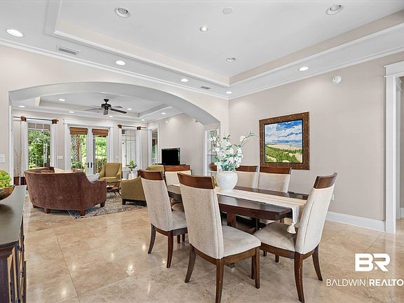 5th image of 8761 Cape Ln