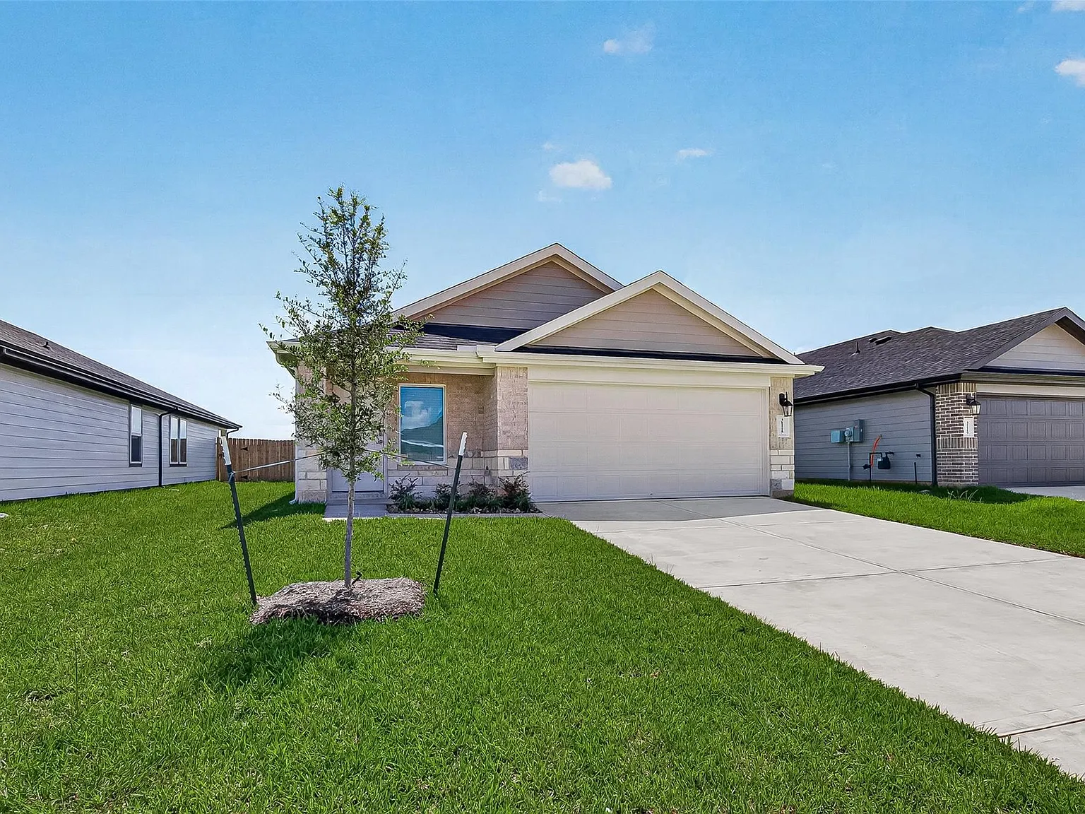 3 bed, 1535 sqft, $2,295 — Photo 2