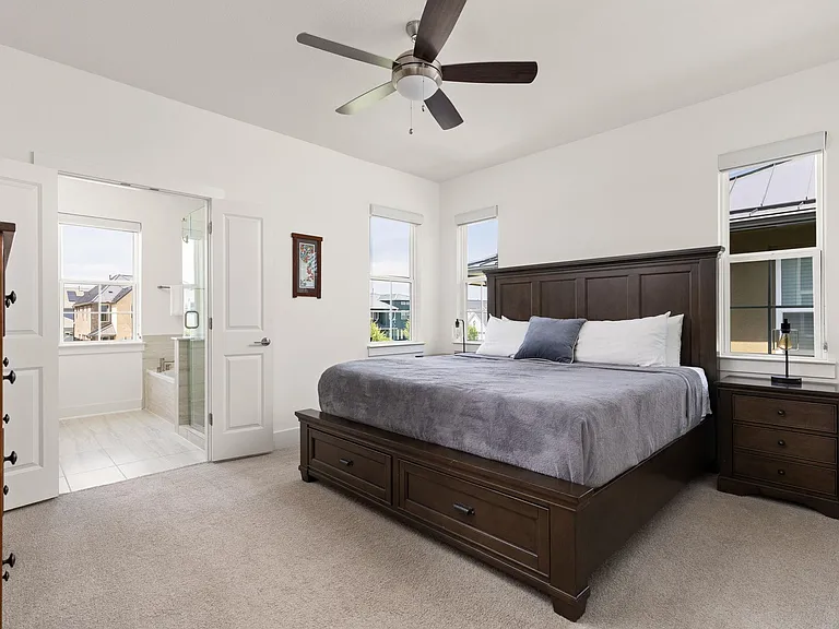 2509 Simond Ave #A1 — Photo 22