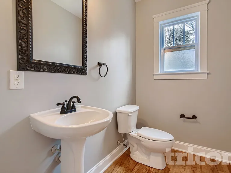 1519 Peak Ct — Photo 16