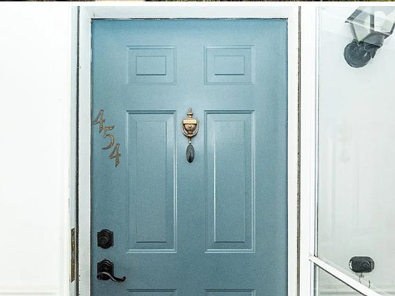 3rd image of 454 Northam Dr #454