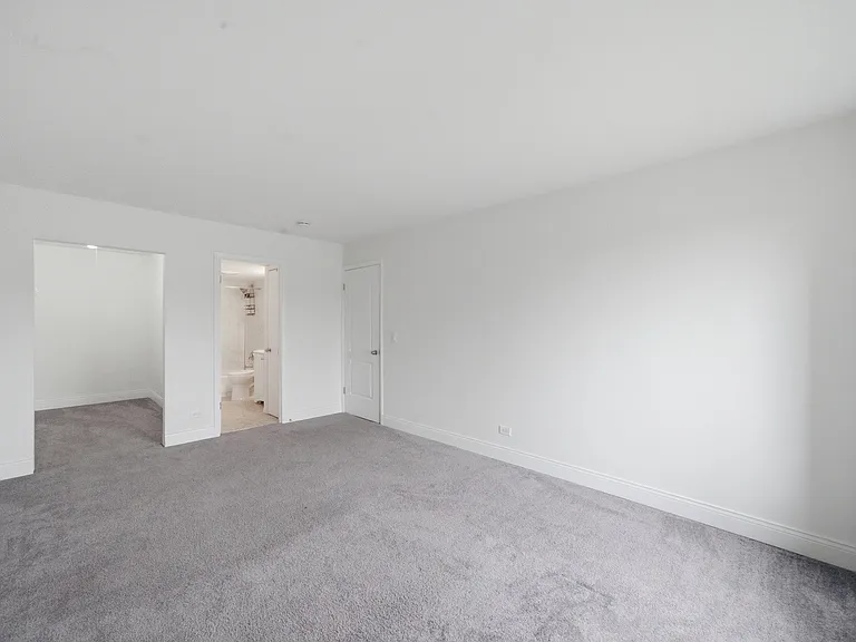 900 Perrie Dr #204 — Photo 14