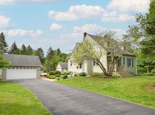 4823 W Westfield Rd, Mequon, WI 53092