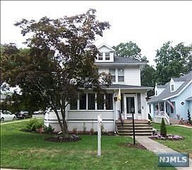 2nd image of 695 Maywood Ave