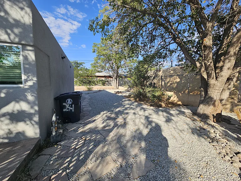 241 Estancia Dr NW #A — Photo 9